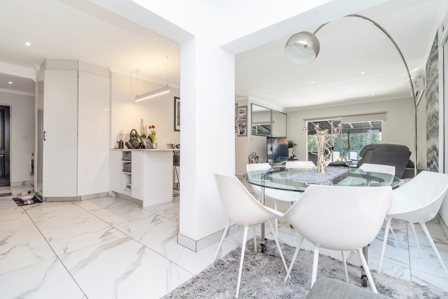 2 Bedroom Property for Sale in Paulshof Gauteng