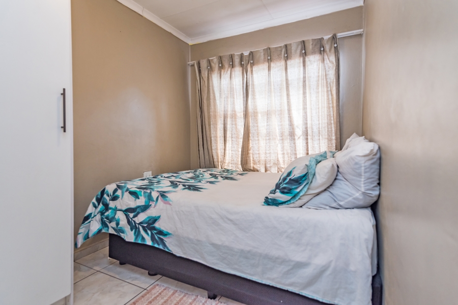 2 Bedroom Property for Sale in Fleurhof Gauteng