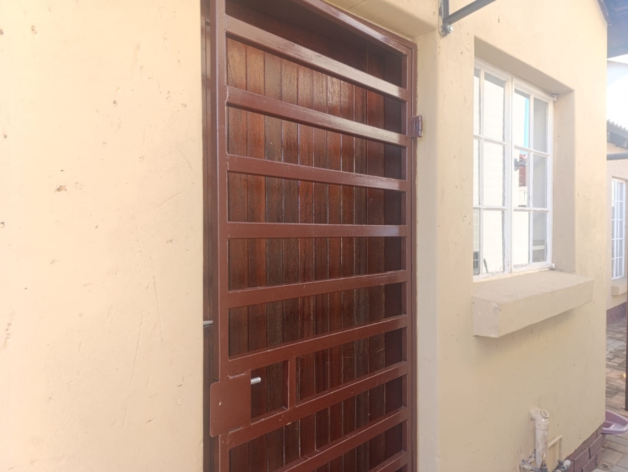2 Bedroom Property for Sale in Chantelle Gauteng
