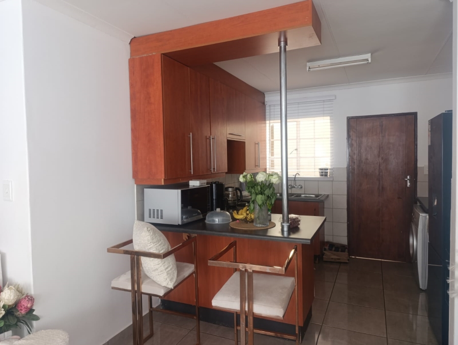 2 Bedroom Property for Sale in Chantelle Gauteng
