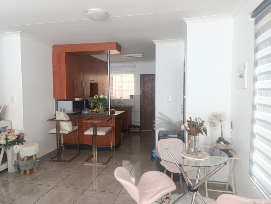 2 Bedroom Property for Sale in Chantelle Gauteng