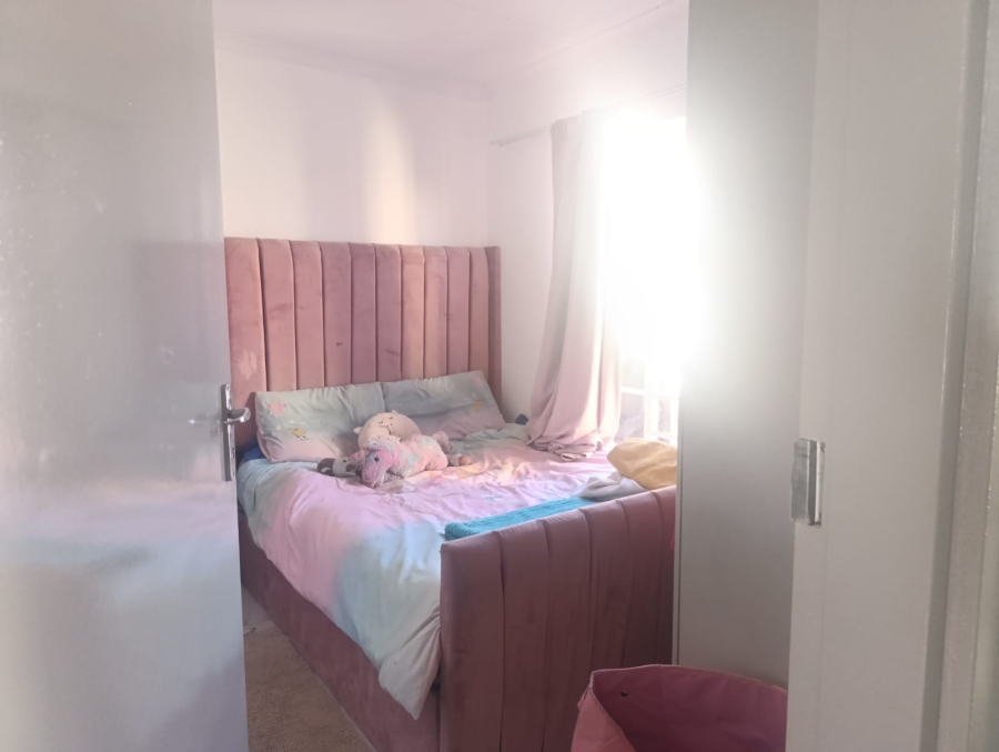 2 Bedroom Property for Sale in Chantelle Gauteng