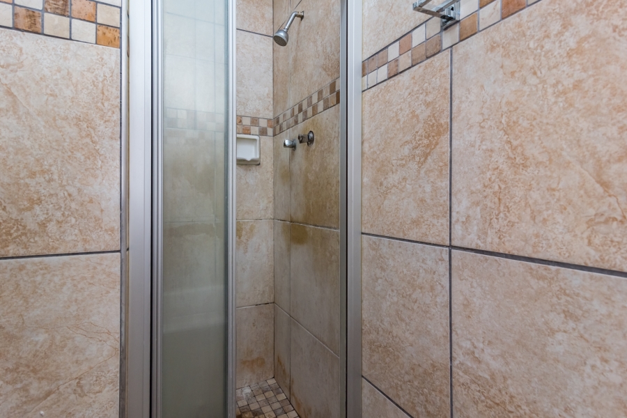 3 Bedroom Property for Sale in Discovery Gauteng
