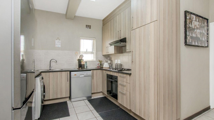 2 Bedroom Property for Sale in Bergbron Gauteng