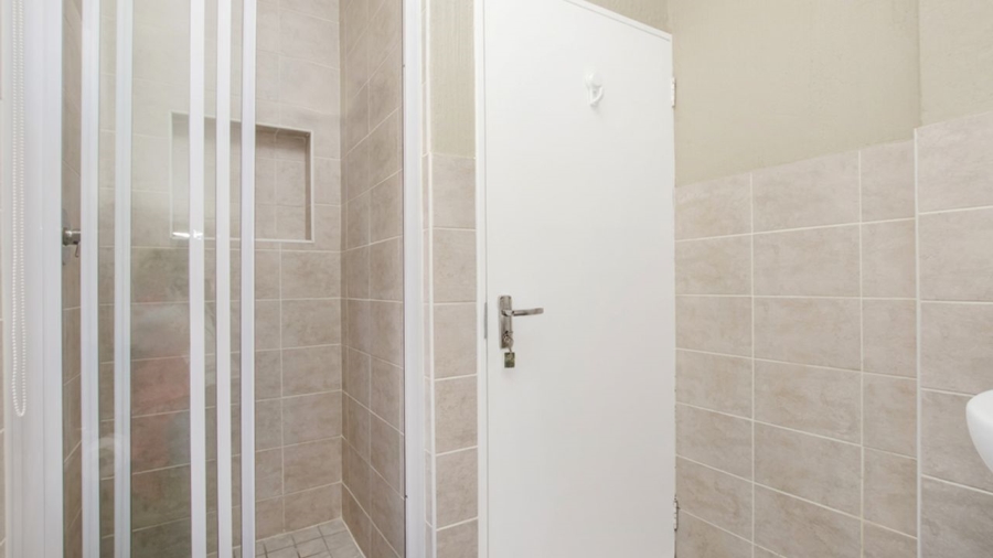 2 Bedroom Property for Sale in Bergbron Gauteng