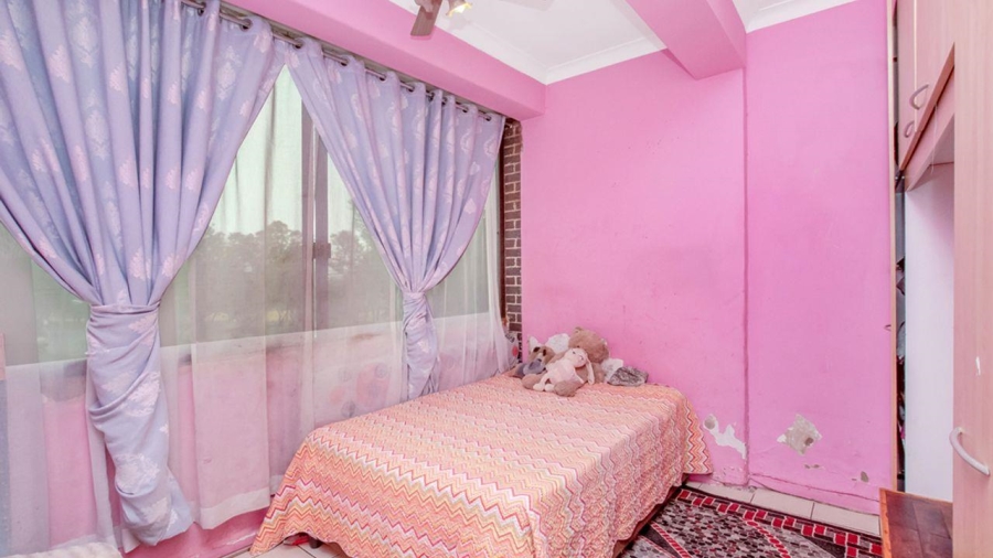 2 Bedroom Property for Sale in Florida Lake Gauteng