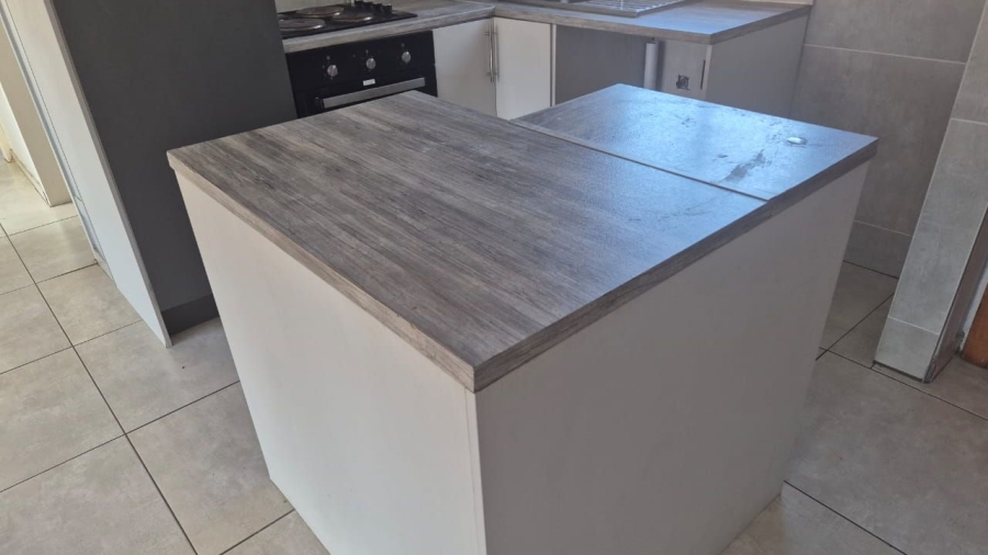 2 Bedroom Property for Sale in Horison Gauteng
