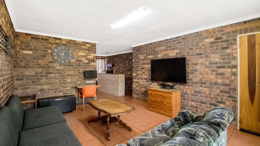 3 Bedroom Property for Sale in Krugersdorp North Gauteng