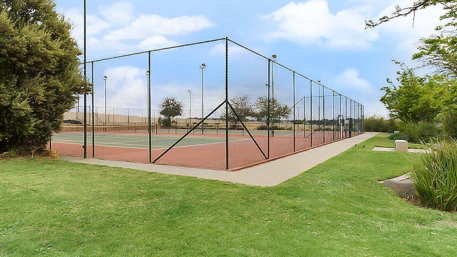 1 Bedroom Property for Sale in Jackal Creek Golf Estate Gauteng