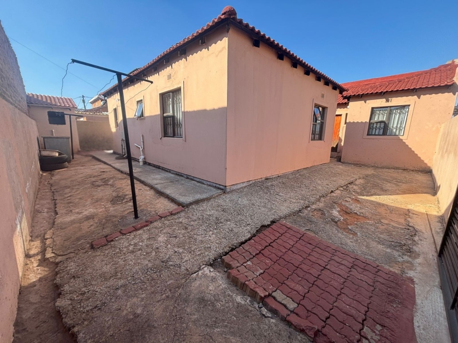 4 Bedroom Property for Sale in Savanna City Gauteng