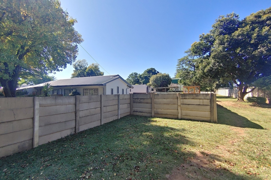 To Let 2 Bedroom Property for Rent in Bredell Gauteng
