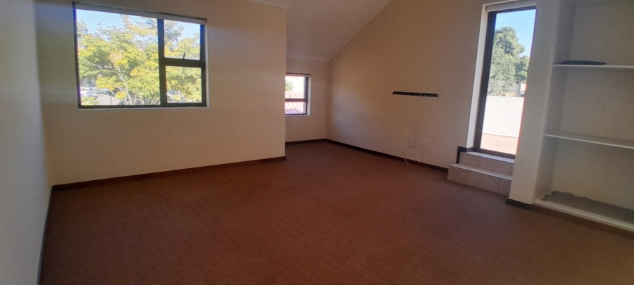 2 Bedroom Property for Sale in Broadacres Gauteng
