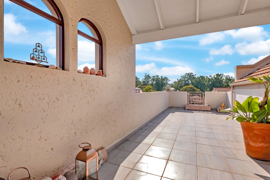 2 Bedroom Property for Sale in Melrose Estate Gauteng