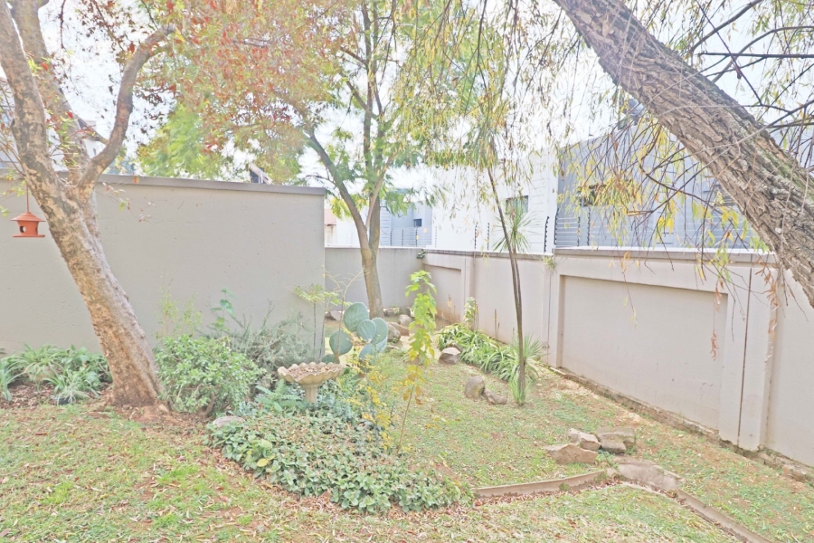 To Let 2 Bedroom Property for Rent in Rivonia Gauteng