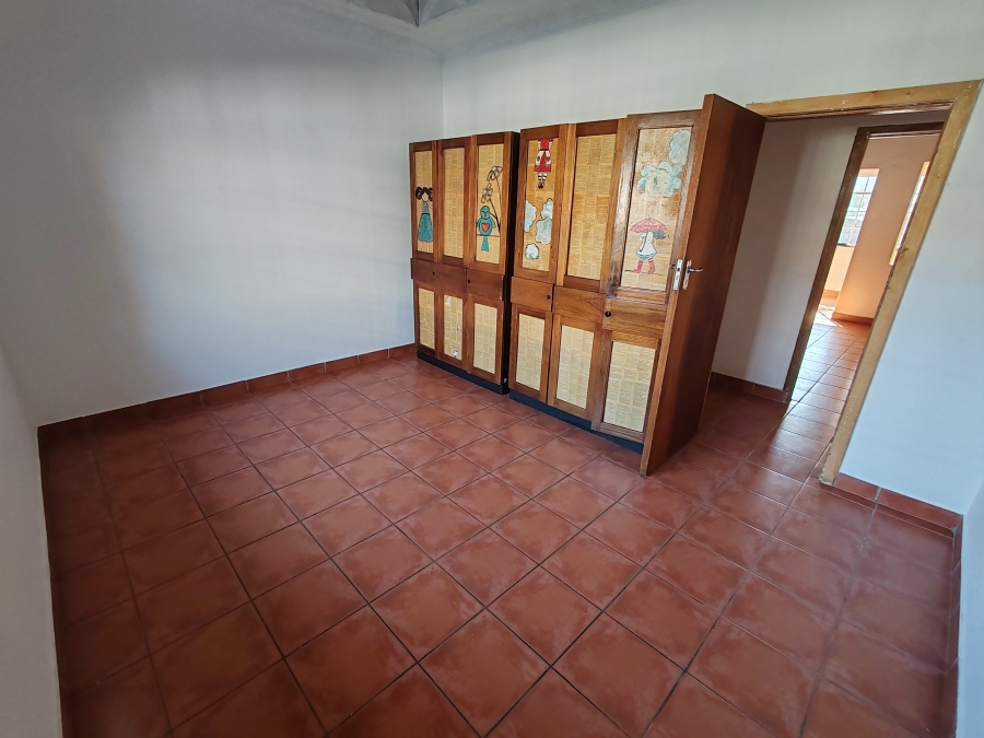 6 Bedroom Property for Sale in Rietfontein Gauteng