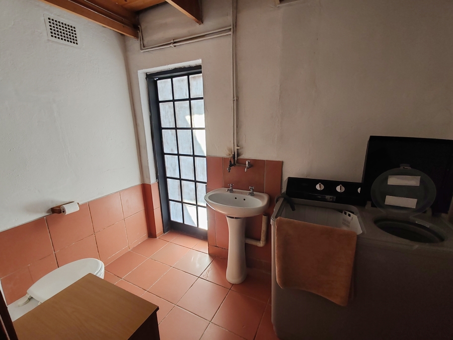 6 Bedroom Property for Sale in Rietfontein Gauteng