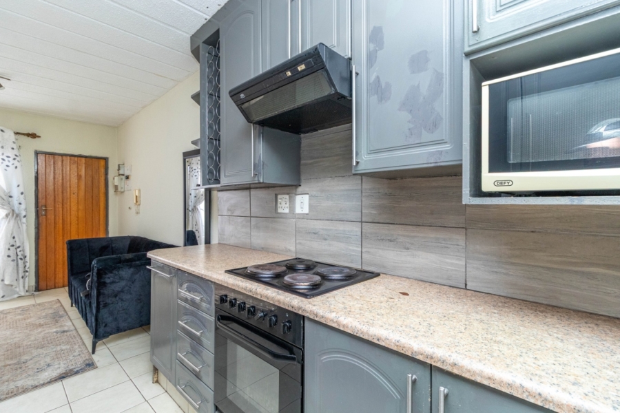 1 Bedroom Property for Sale in Brentwood Park Gauteng