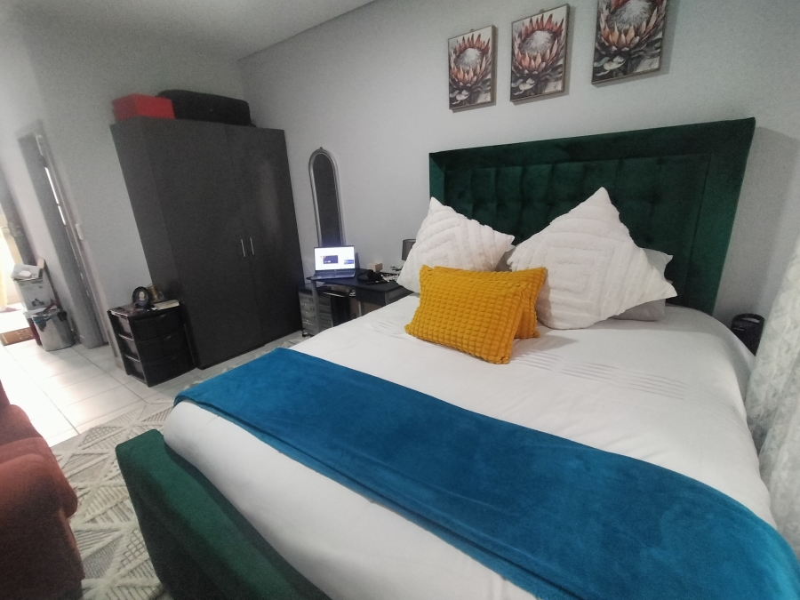 1 Bedroom Property for Sale in Pretoria North Gauteng