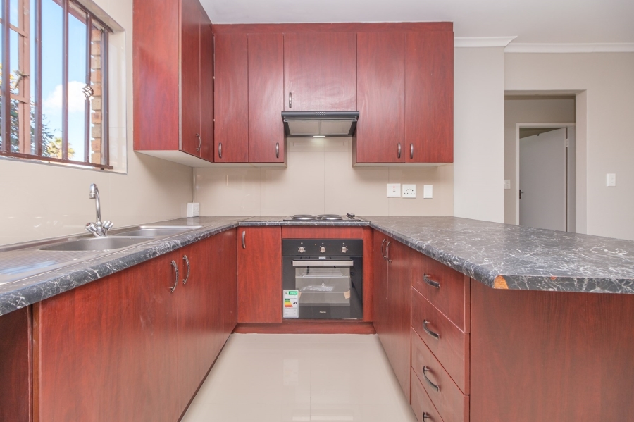 To Let 3 Bedroom Property for Rent in Honeydew Manor Gauteng
