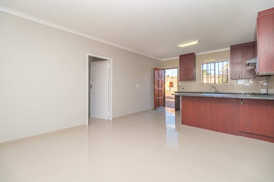 To Let 3 Bedroom Property for Rent in Honeydew Manor Gauteng
