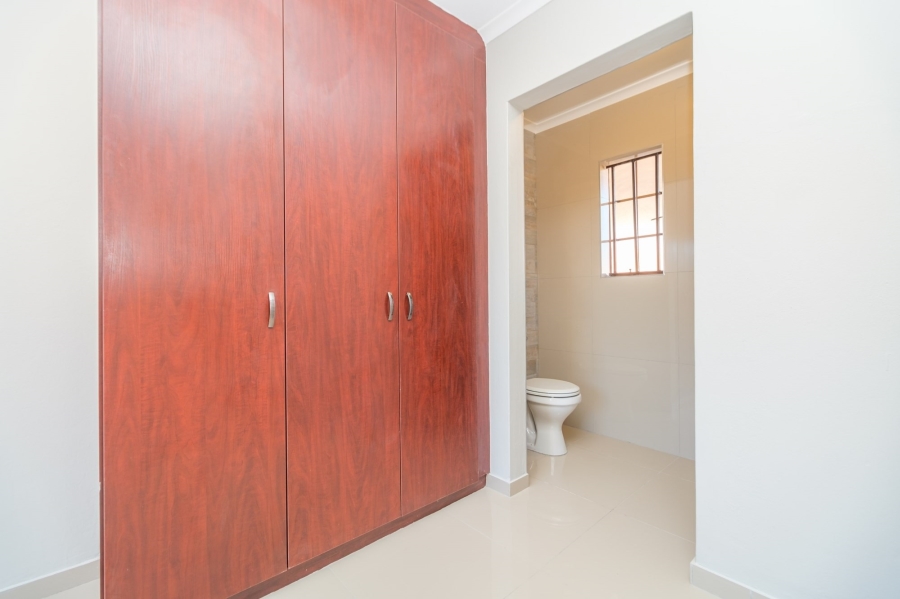 To Let 3 Bedroom Property for Rent in Honeydew Manor Gauteng