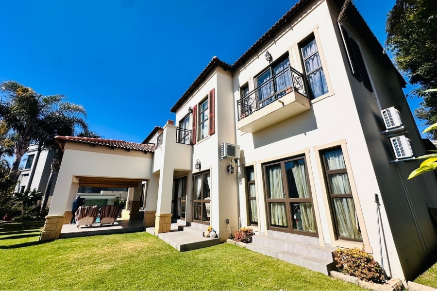 4 Bedroom Property for Sale in Maroeladal Gauteng