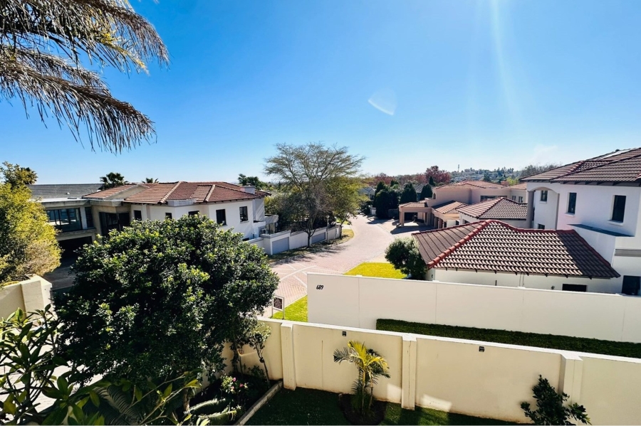 4 Bedroom Property for Sale in Maroeladal Gauteng