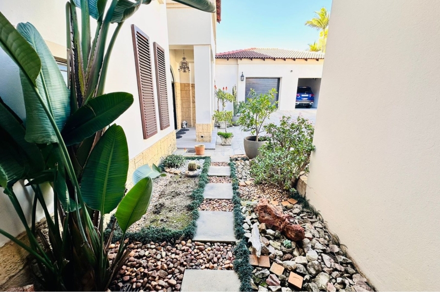 4 Bedroom Property for Sale in Maroeladal Gauteng