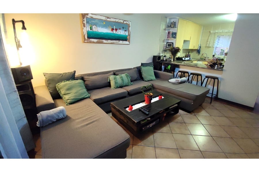 To Let 3 Bedroom Property for Rent in Boardwalk Villas Gauteng