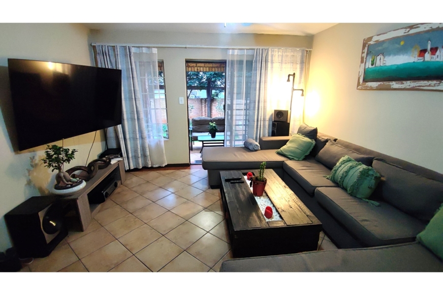 To Let 3 Bedroom Property for Rent in Boardwalk Villas Gauteng
