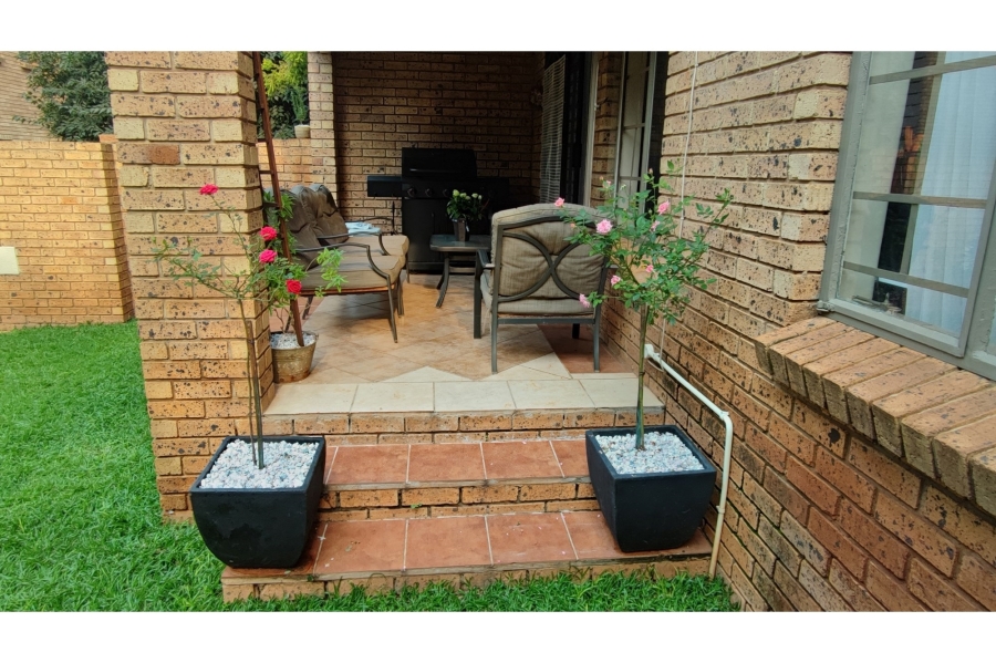 To Let 3 Bedroom Property for Rent in Boardwalk Villas Gauteng