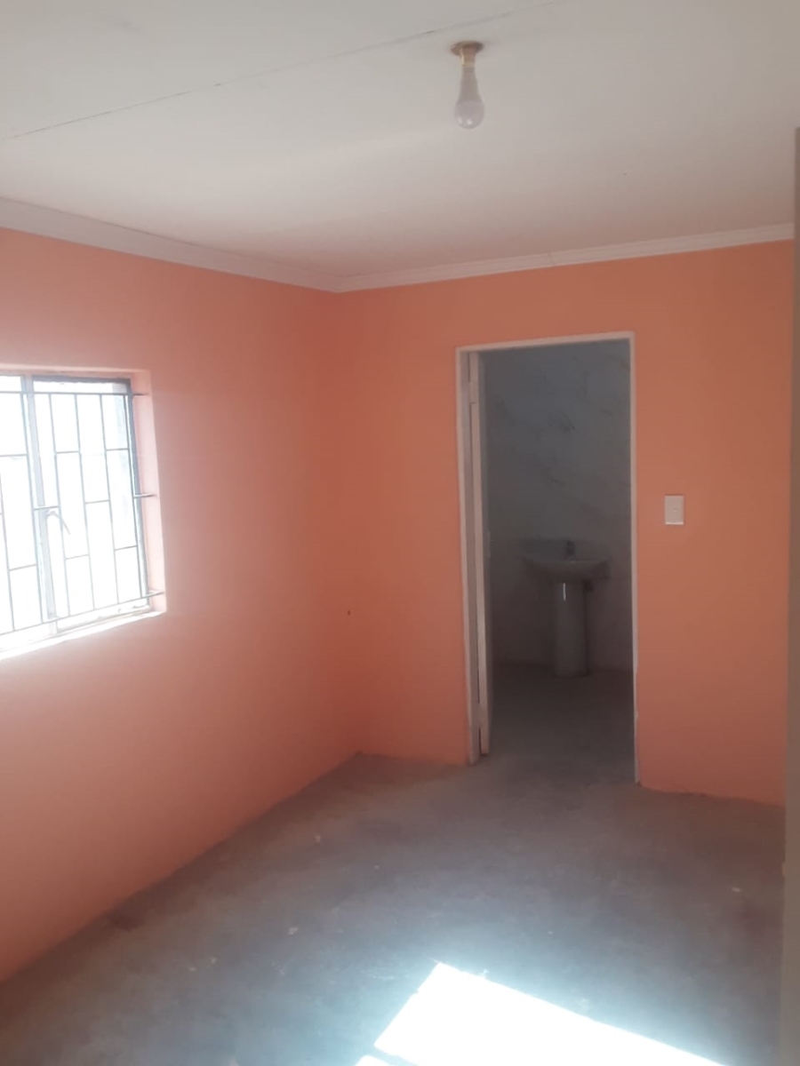 2 Bedroom Property for Sale in Tsakane Gauteng