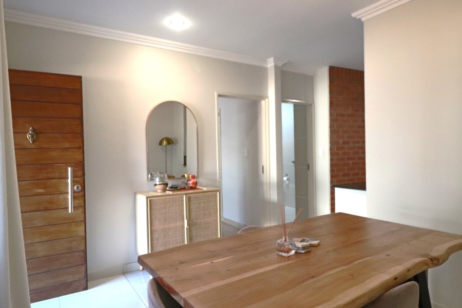 To Let 2 Bedroom Property for Rent in Rivonia Gauteng