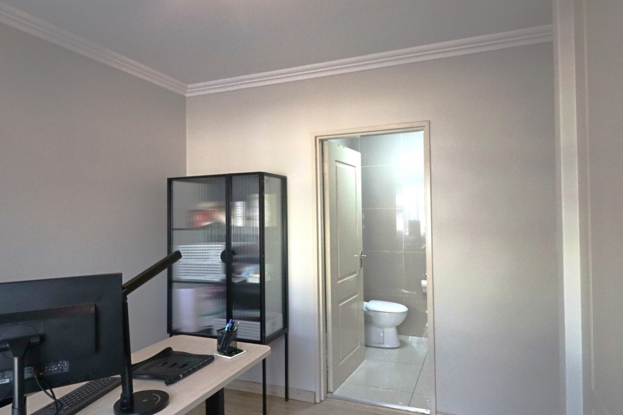 To Let 2 Bedroom Property for Rent in Rivonia Gauteng