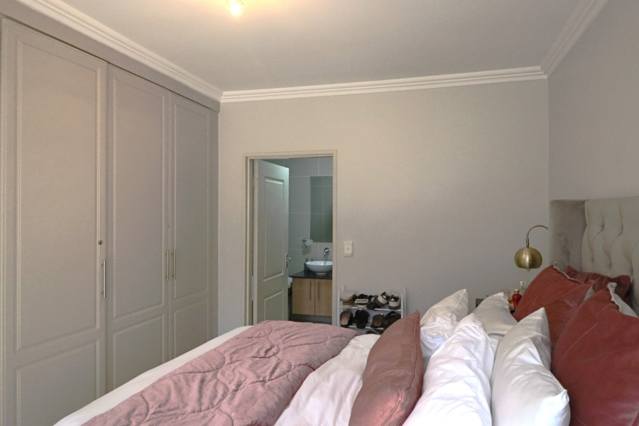 To Let 2 Bedroom Property for Rent in Rivonia Gauteng