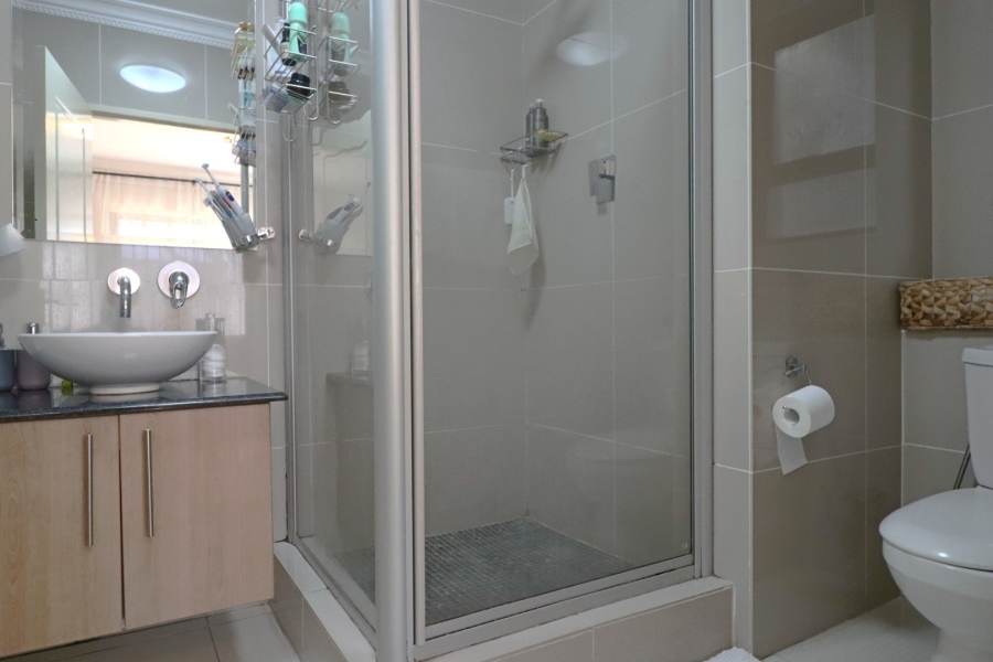 To Let 2 Bedroom Property for Rent in Rivonia Gauteng