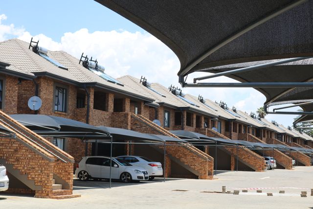3 Bedroom Property for Sale in Ravenswood Gauteng