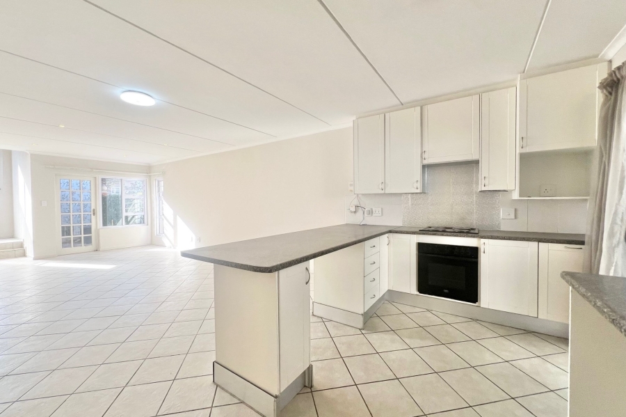 2 Bedroom Property for Sale in Bryanston Gauteng