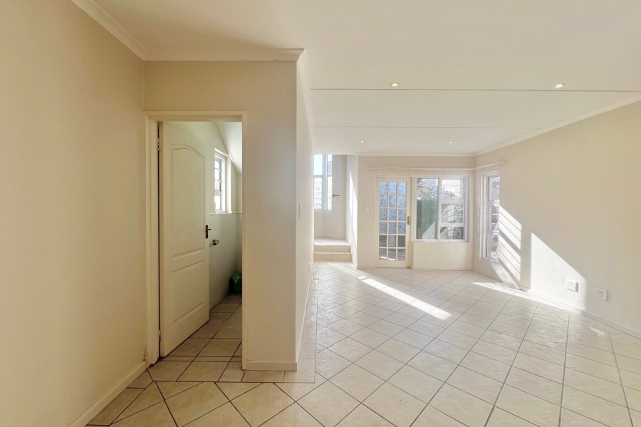 2 Bedroom Property for Sale in Bryanston Gauteng