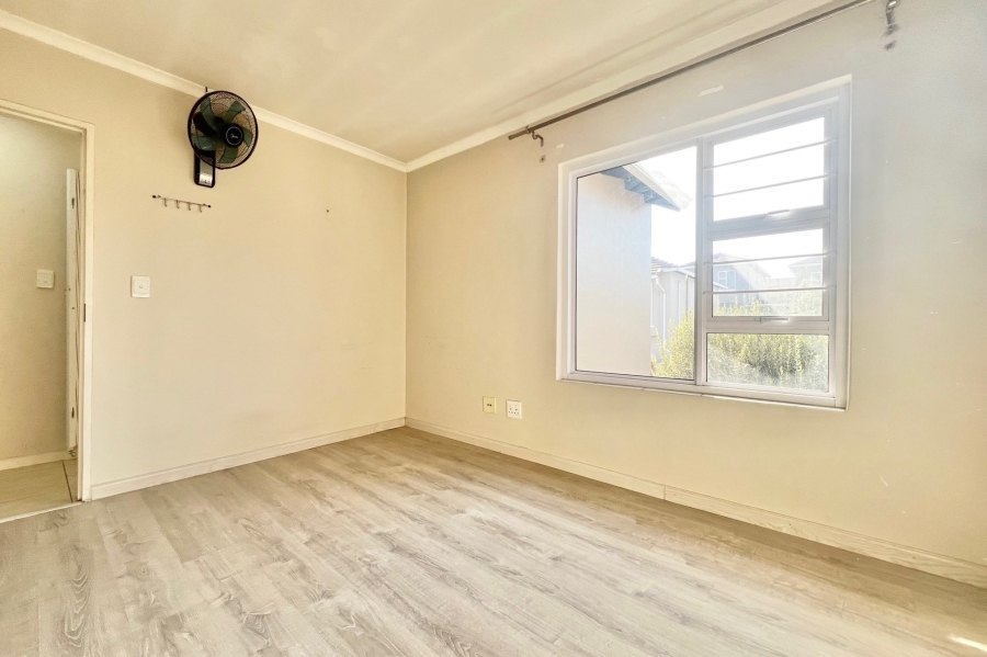 2 Bedroom Property for Sale in Bryanston Gauteng