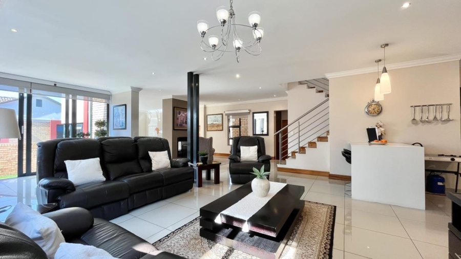4 Bedroom Property for Sale in Meyersdal Gauteng