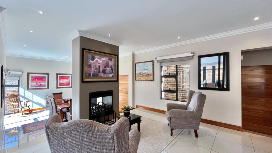 4 Bedroom Property for Sale in Meyersdal Gauteng