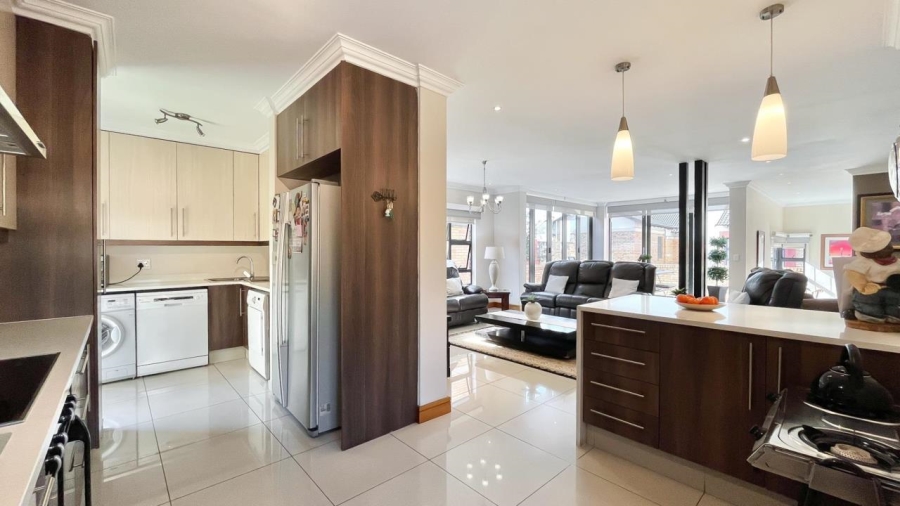 4 Bedroom Property for Sale in Meyersdal Gauteng