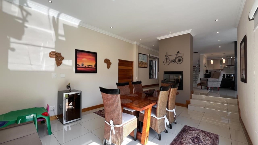 4 Bedroom Property for Sale in Meyersdal Gauteng