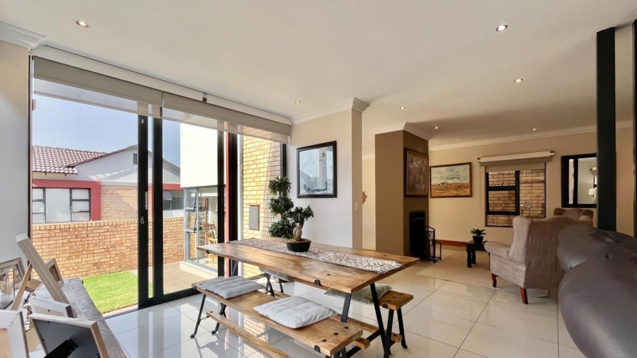 4 Bedroom Property for Sale in Meyersdal Gauteng