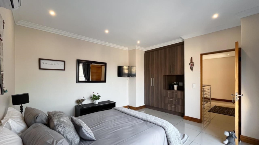 4 Bedroom Property for Sale in Meyersdal Gauteng