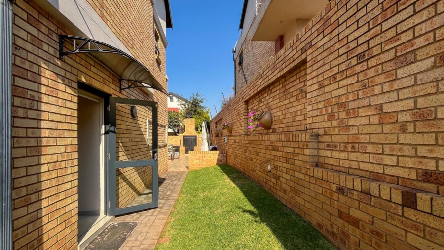 4 Bedroom Property for Sale in Meyersdal Gauteng