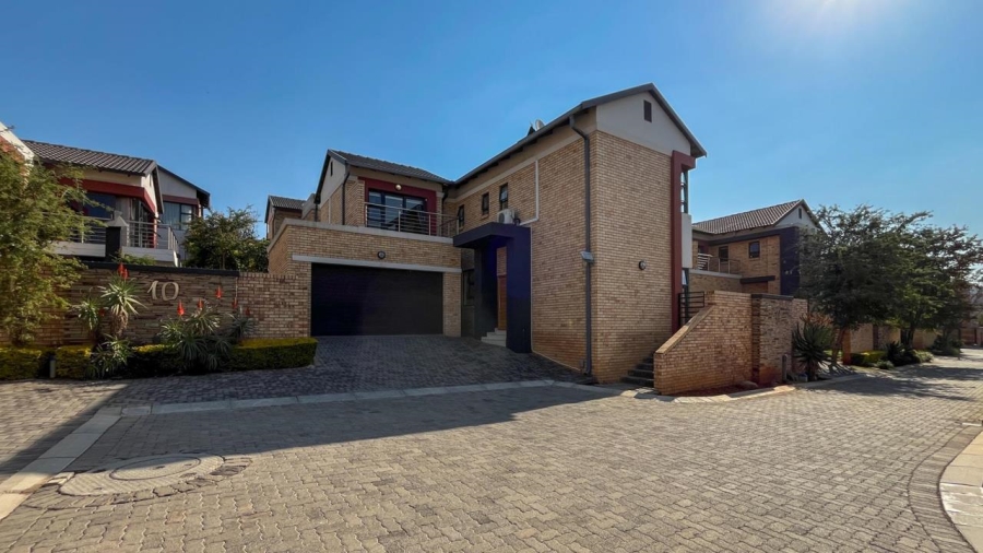 4 Bedroom Property for Sale in Meyersdal Gauteng