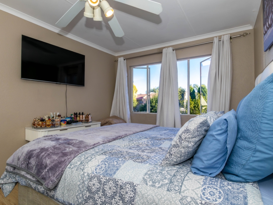 2 Bedroom Property for Sale in Eden Glen Gauteng