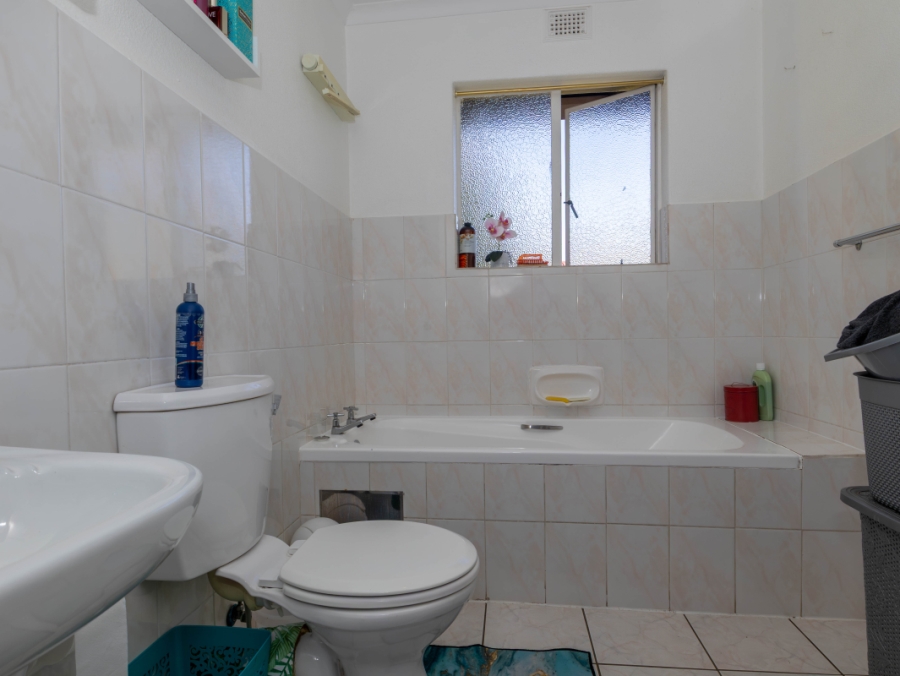 2 Bedroom Property for Sale in Eden Glen Gauteng